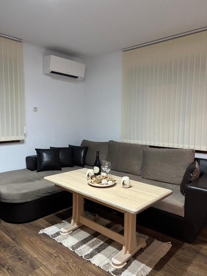 Guest House Tanevi Devin Exterior foto